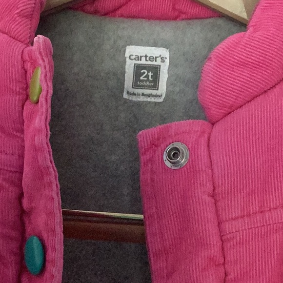 Carters 2T pink corduroy vest with colored snaps and gray warm lining - Picture 3 of 4